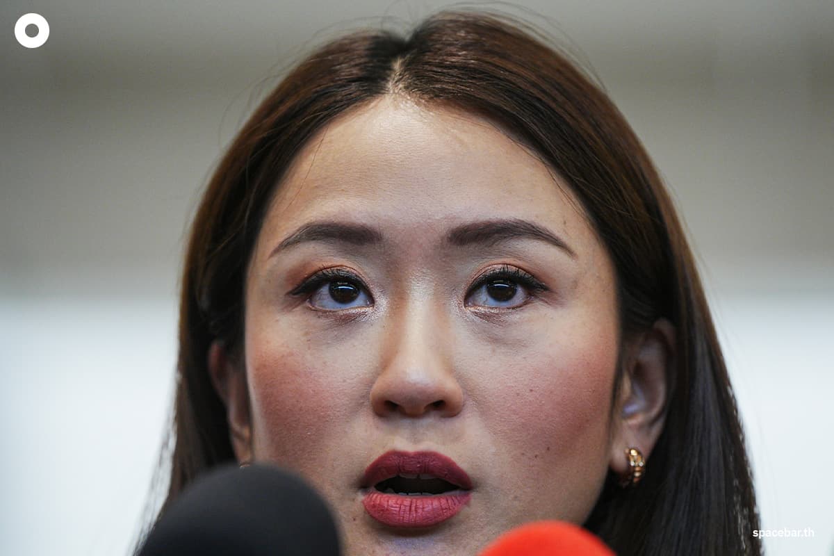 thaksin_shinawatra_return_home_paetongtarn_pita_SPACEBAR_Photo02_b8b76d6b7b.jpeg