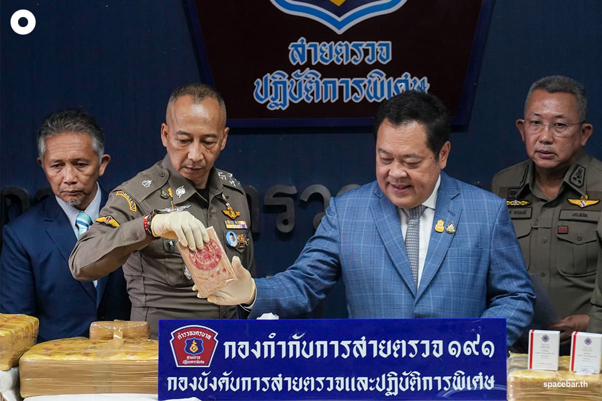 torsak_sukvimol_nakhon_pathom_drug_network_thawee_sodsong_SPACEBAR_Photo01_49e49d696a.jpg