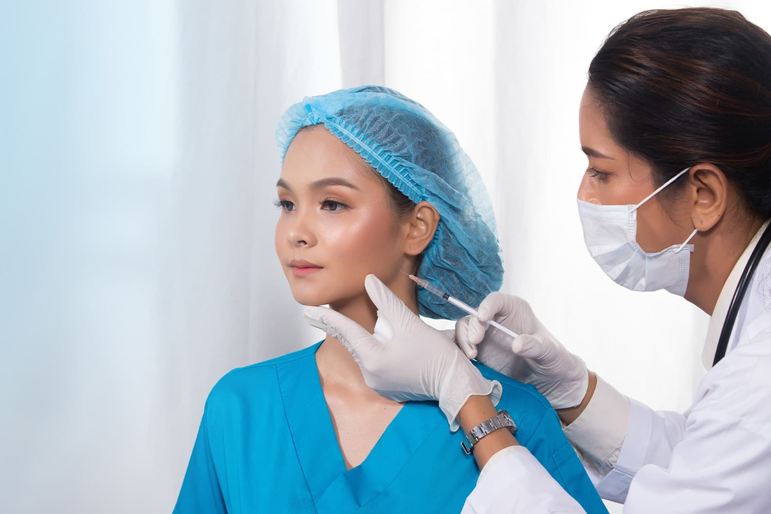 trp_thai_surgeon_surgery_trends_2024_beautiful_non_stop_SPACEBAR_Hero_1808ca0ac5.jpg