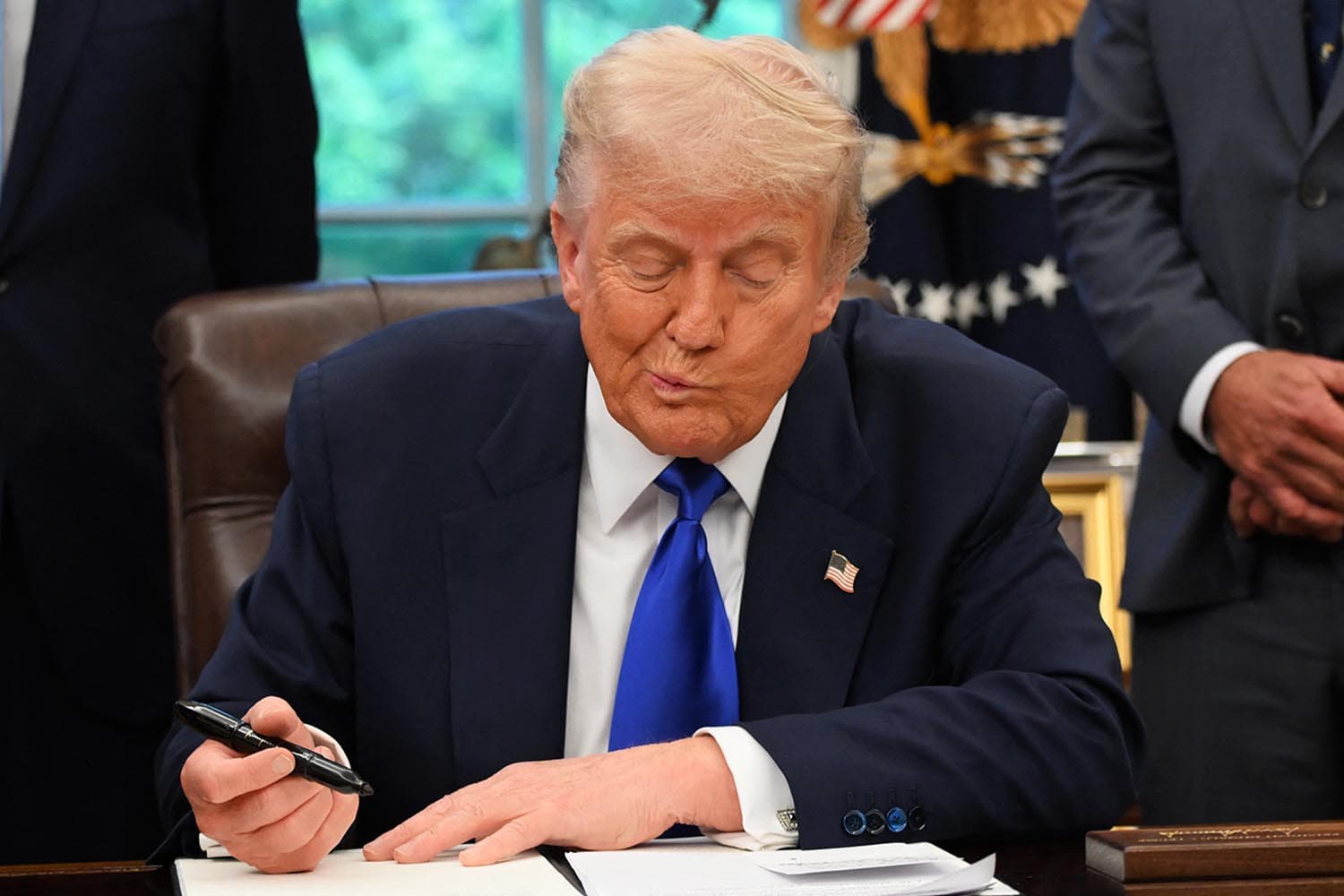 trump_says_he_willing_to_lower_china_tariffs_at_some_point_SPACEBAR_Hero_93b179af8f.jpg