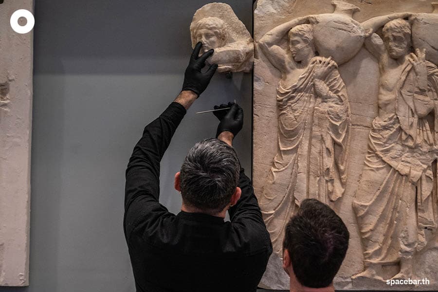 vatican_returned_parthenon_fragments_to_greece_SPACEBAR_Photo02_64043ba08b.jpeg