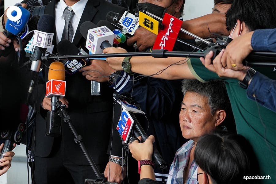 woman_cursing_prime_minister_prayut_in_ratchaburi_SPACEBAR_Photo03_13d5e0bf88.jpeg