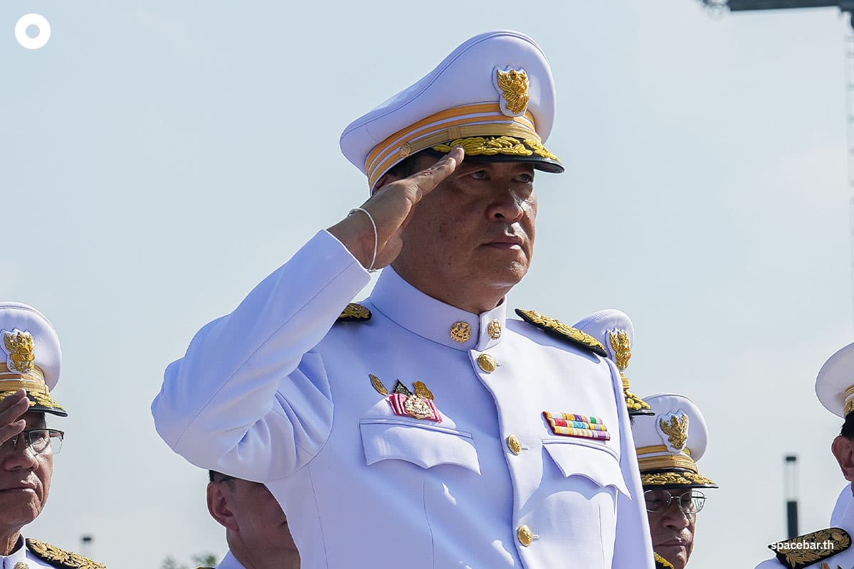 wreath_King_rama9_13_Oct2023_SPACEBAR_Photo01_eda3dce6c1.jpg