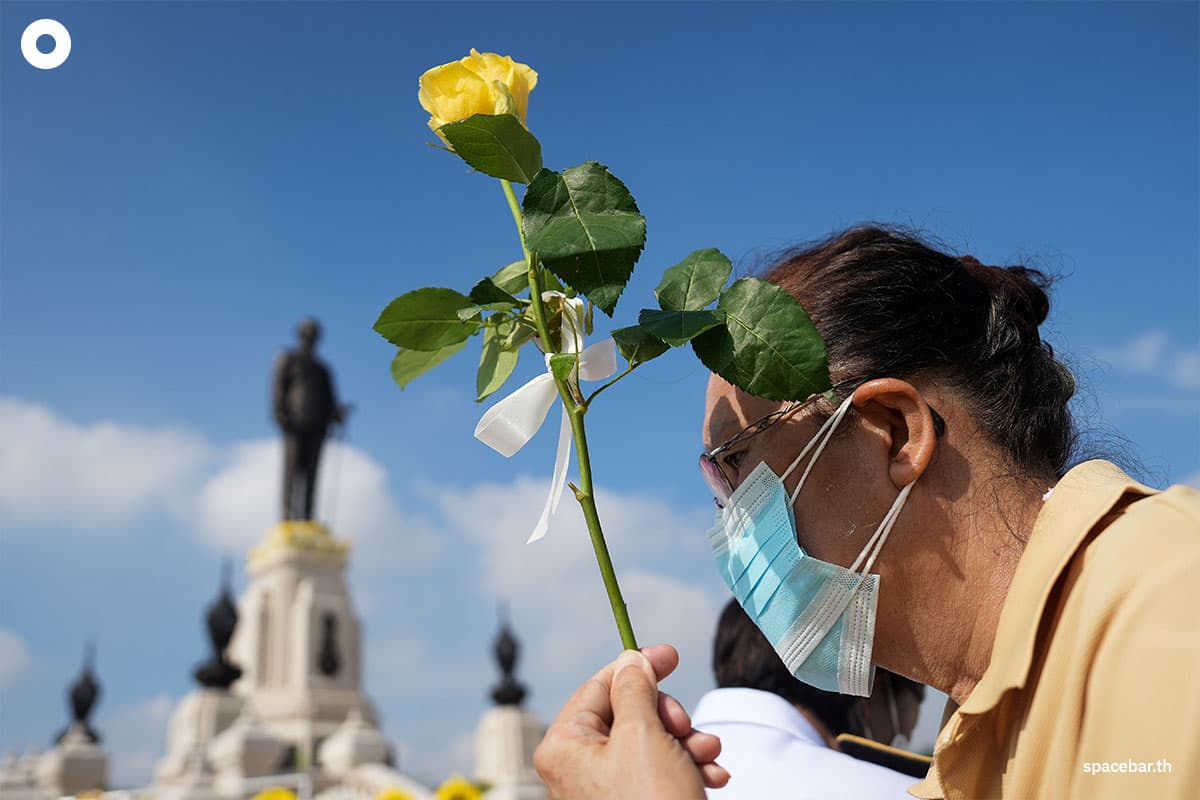 wreath_King_rama9_13_Oct2023_SPACEBAR_Photo06_159174393b.jpg