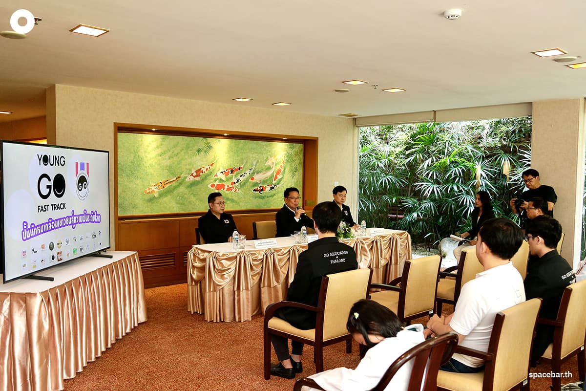 young-go-fast-track-thai-youth-SPACEBAR-Photo02.jpg