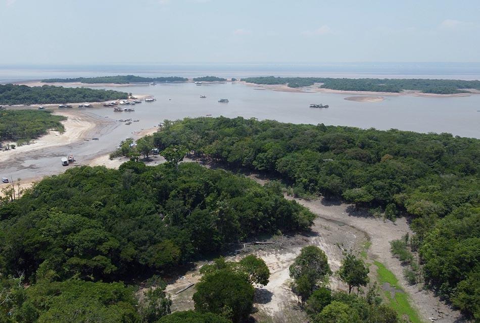 Amazon- drought-driven-by-climate-change-study-shows-SPACEBAR-Thumbnail.jpg