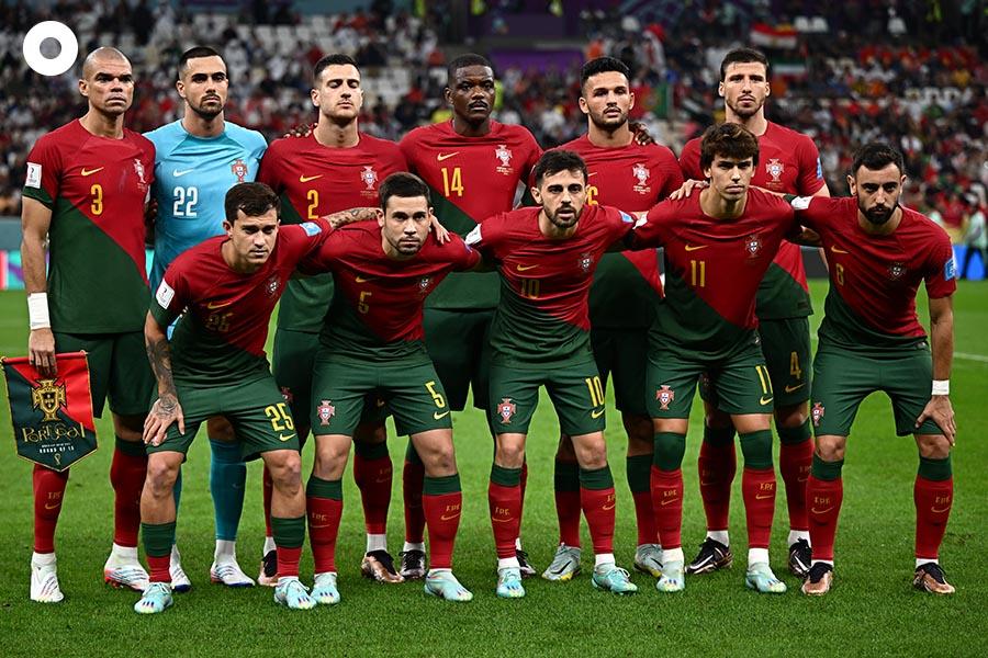 https://images.ctfassets.net/i3o8p9lzd06f/2cNllwecGbrPU5ihvefFxR/ee223682836216053a3ce2a91b3f4d79/Analysis-Spain-8-Teams-World-Cup-2022-SPACEBAR-Photo06