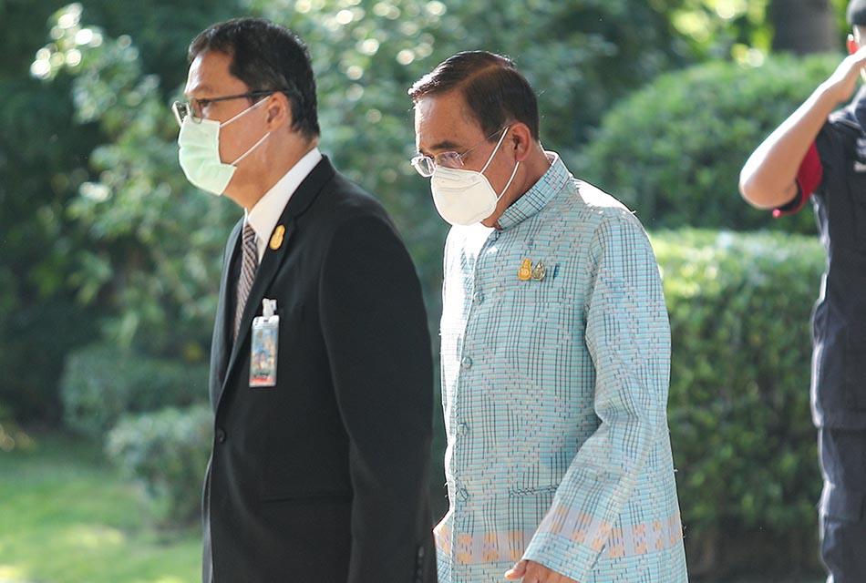 General-Prayut-declined-to-answer-questions-from-reporters-SPACEBAR-Thumbnail