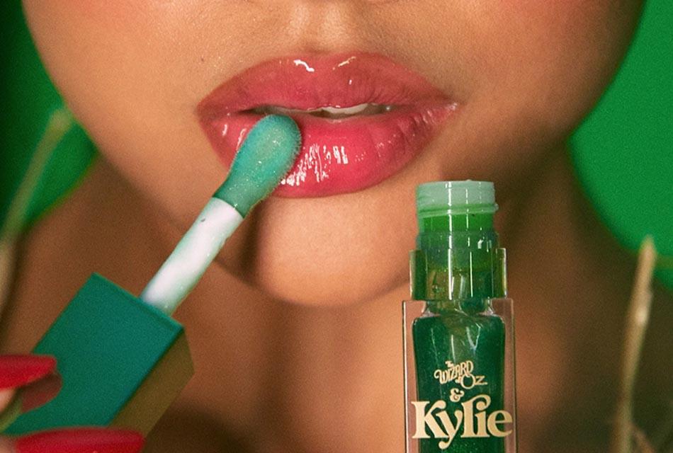 Kylie-Cosmetic-Wizard-of-Oz-collection-SPACEBAR-Thumbnail
