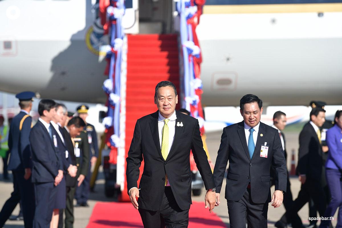 Prime-Minister-paid-an-official-visit-to-the-Lao-PDR-SPACEBAR-Photo01.jpg