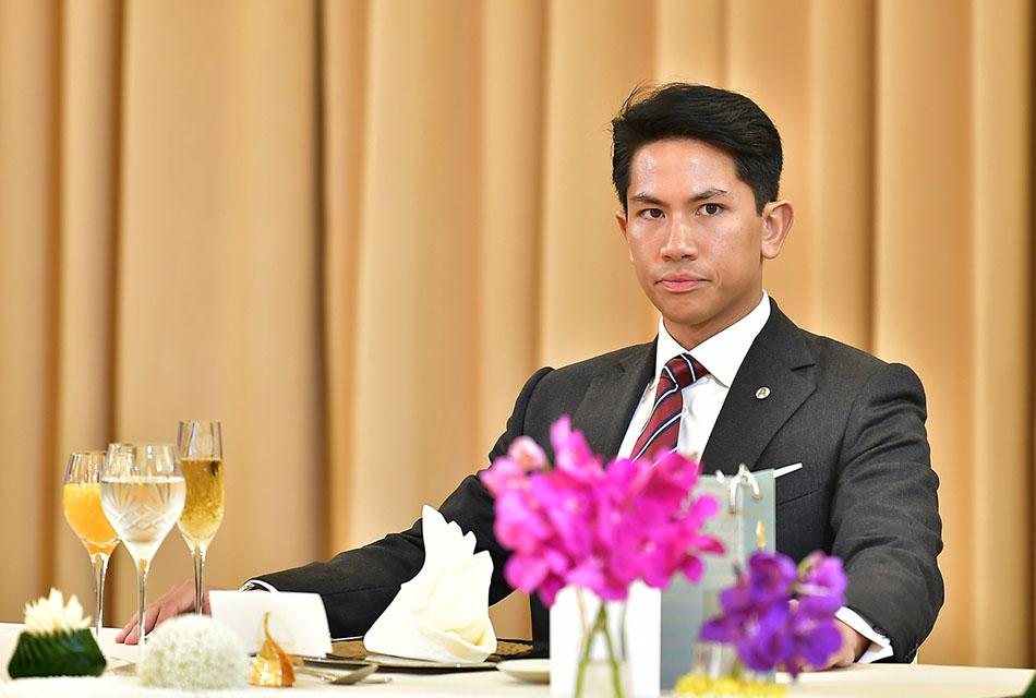 Prince-Abdul-Mateen-of-Brunei-SPACEBAR-Thumbnail.jpg