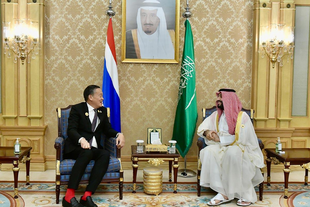 Srettha-met-with-the-Crown-Prince-of-Saudi-Arabia-SPACEBAR-Photo01.jpg