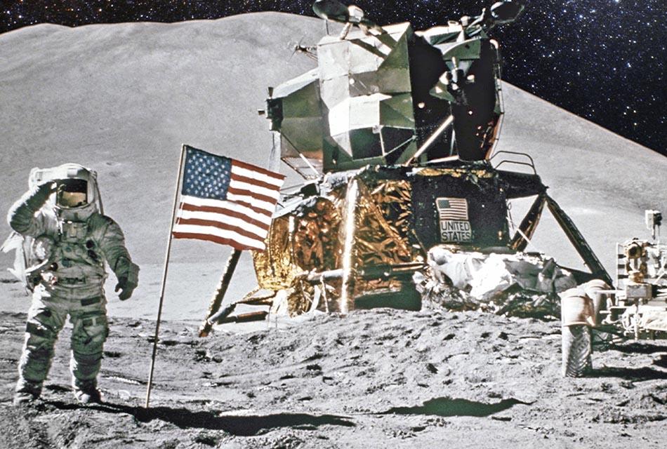 Why-NASA-wants-to-go-back-to-the-moon-Apollo11-Artemis1-SPACEBAR-Thumbnail