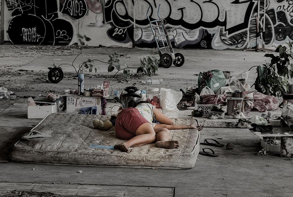 economy-money-government-rent-house-homeless-person-bangkok-SPACEBAR-Thumbnail.jpg