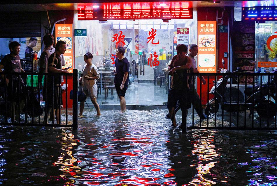 floods-around-china-capital-kill-20-missing-27-thousands-evacuated-SPACEBAR-Thumbnail