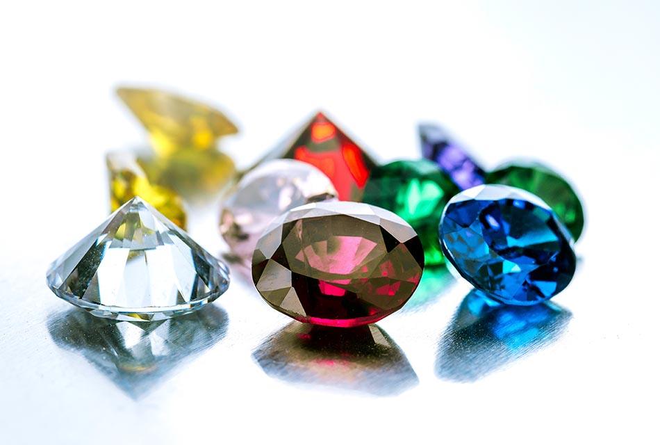 git-valentine-2024-love-gemstones-dimond-SPACEBAR-Thumbnail.jpg