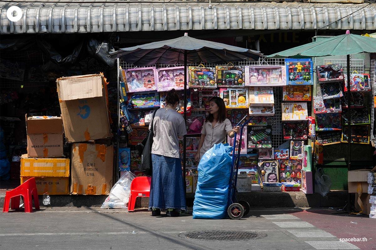 it-is-time-organize-street-food-chatchart-SPACEBAR-Photo07.jpg