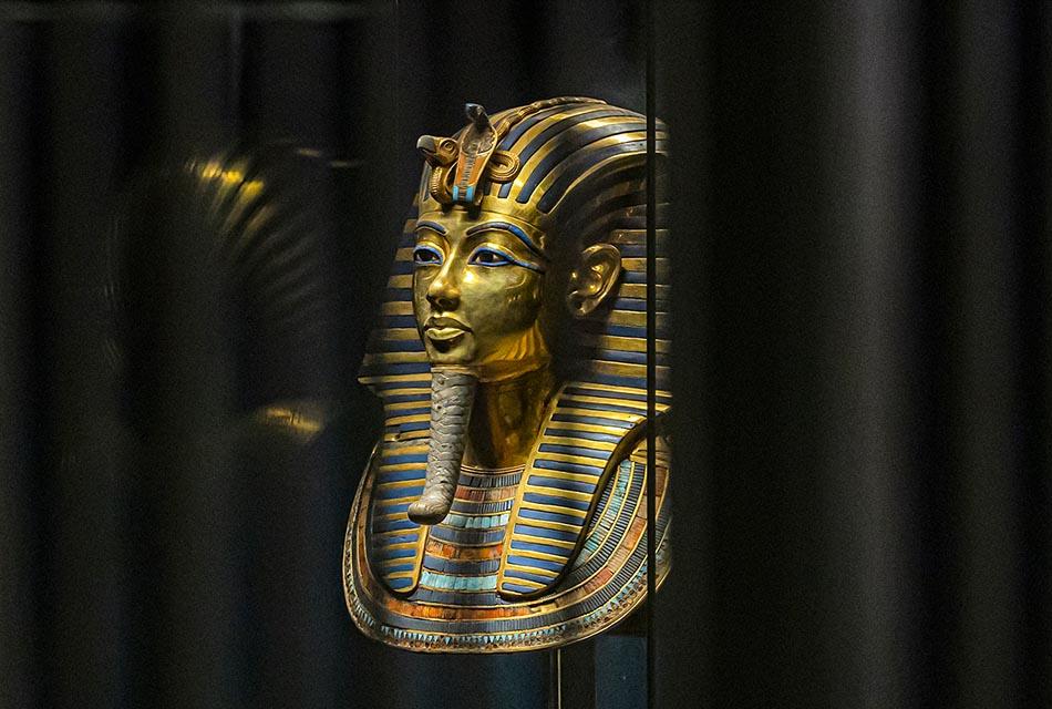 king-tutankhamun-face-seen-first-time-over-3300-years-SPACEBAR-Thumbnail