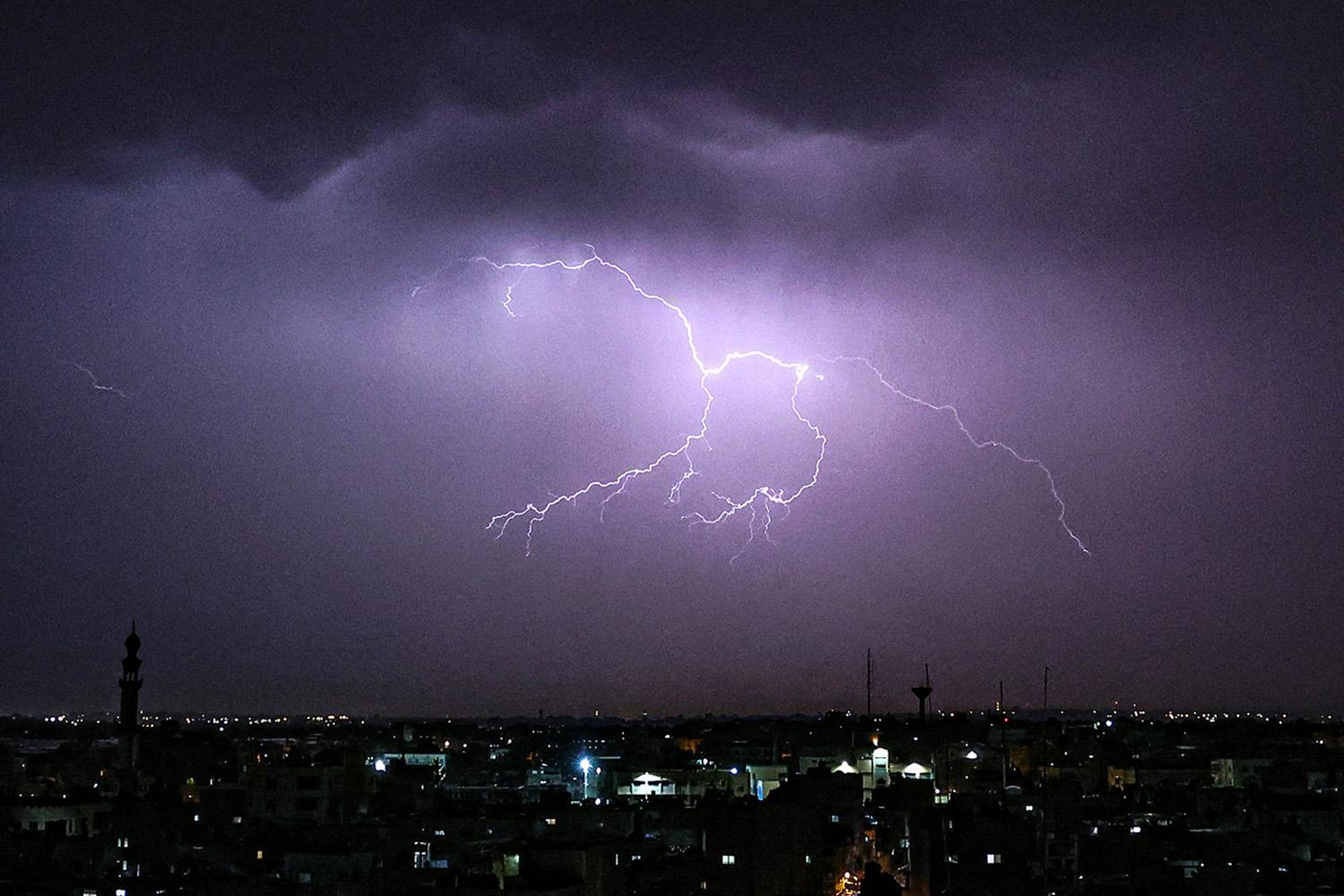 lightning-and-hailstorms-kill-24-western-india-SPACEBAR-Hero.jpg
