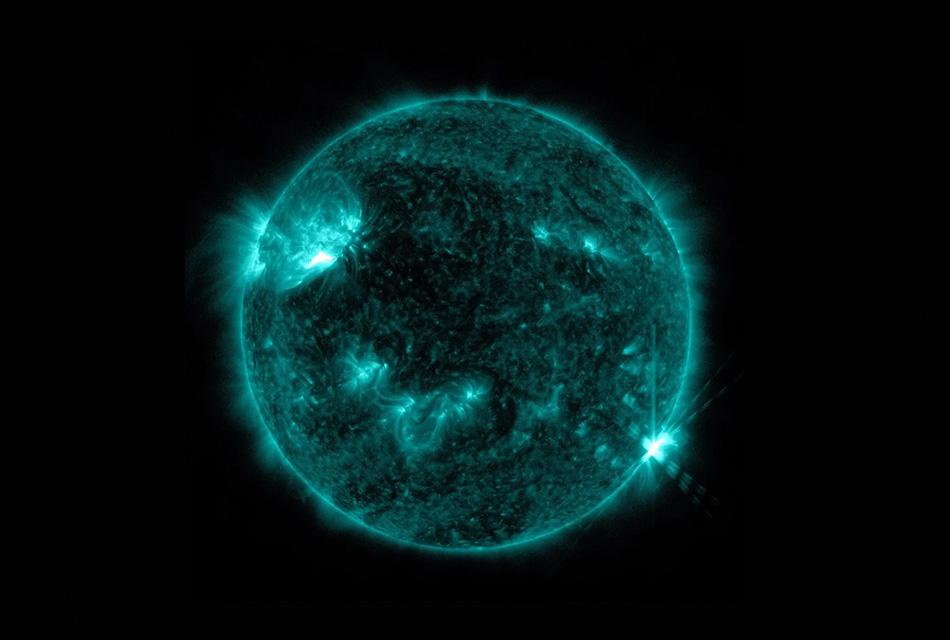 sun-blasted-out-4-eruptions-same-time-plasma-hurtling-toward-earth-SPACEBAR-Thumbnail.jpg