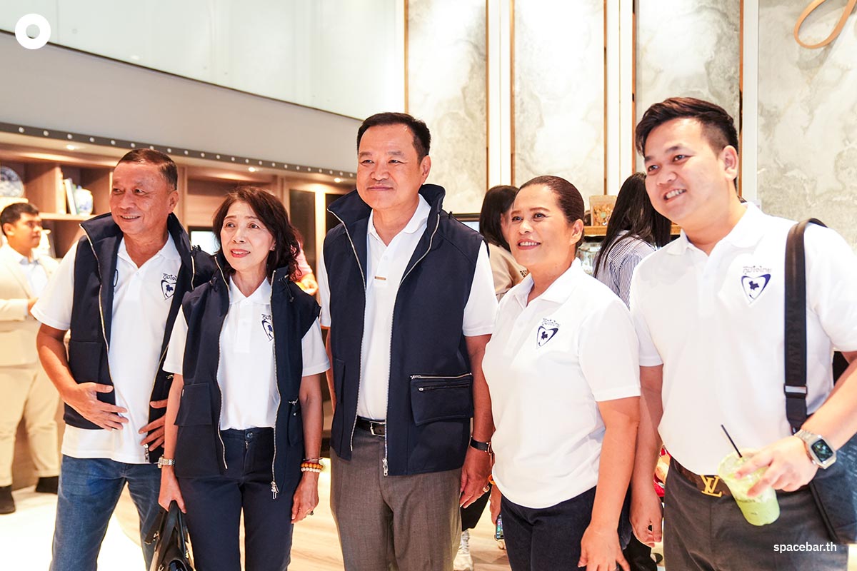 17_years_of_the_Proud_Thai_Party_SPACEBAR_Photo04_279d0fe0ca.jpg