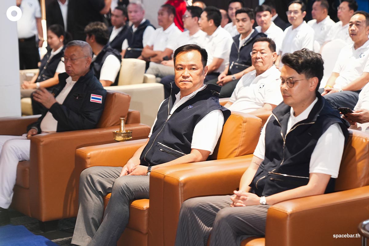 17_years_of_the_Proud_Thai_Party_SPACEBAR_Photo11_9b586ca4e6.jpg