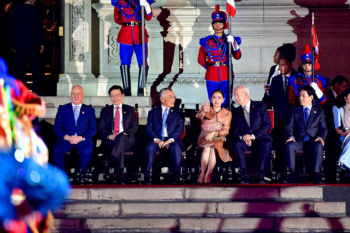 APEC_Biden_Paetongtarn_SPACEBAR_Photo01_8ca28fe20e.jpg