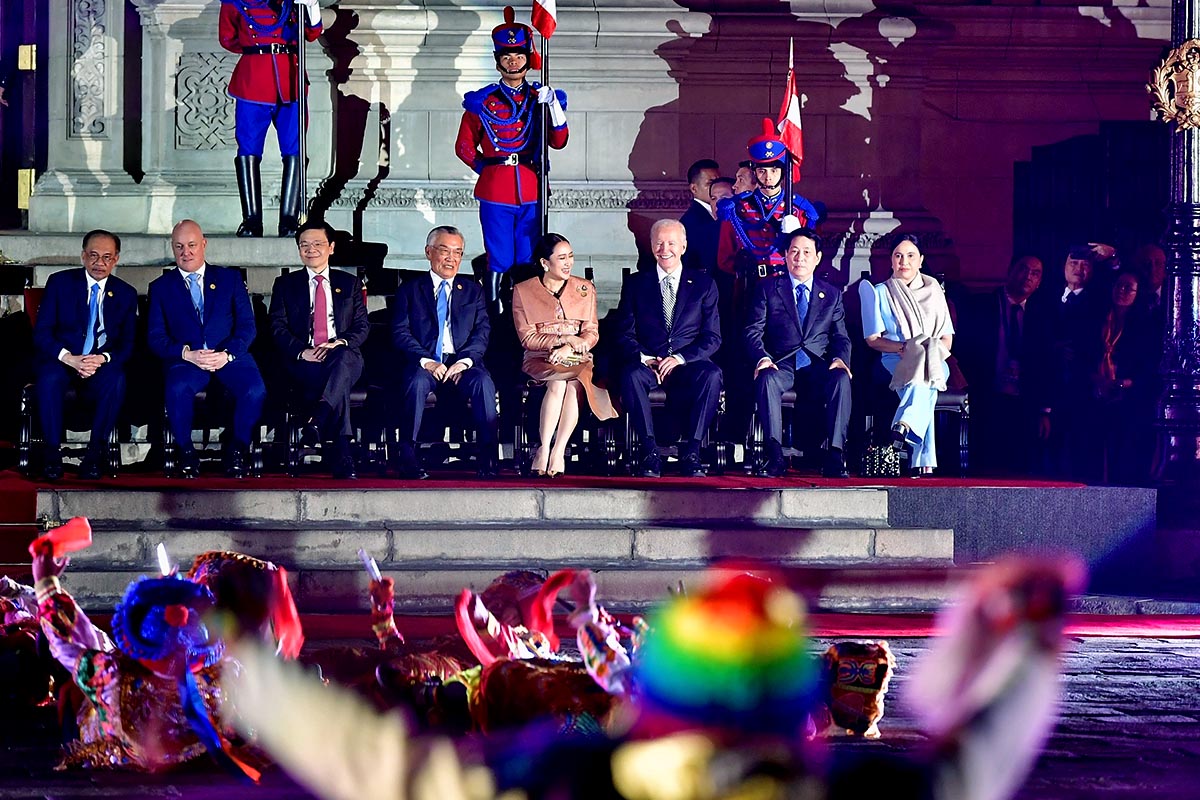 APEC_Biden_Paetongtarn_SPACEBAR_Photo02_c71b138aef.jpg
