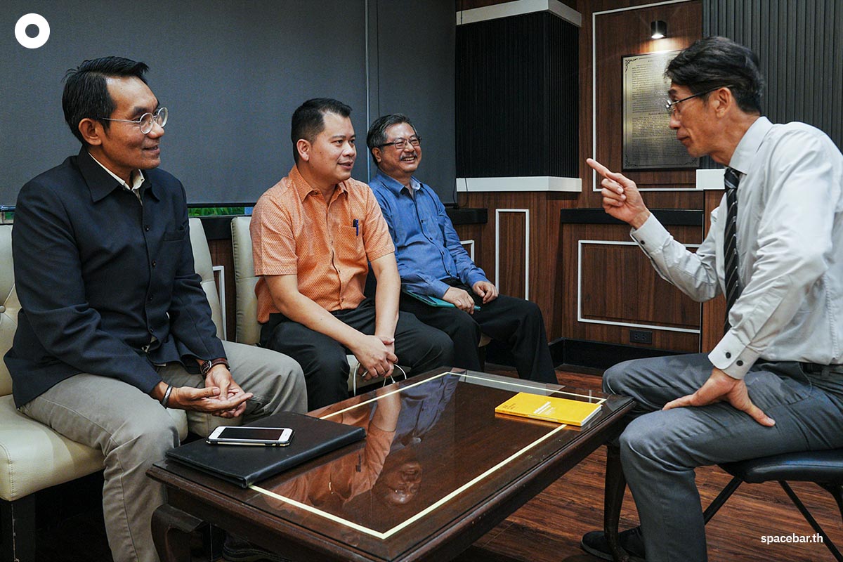 Academic_Press_Conference_case_of_the_Senate_Prime_Minister_SPACEBAR_Photo00_005e1a7c48.jpeg