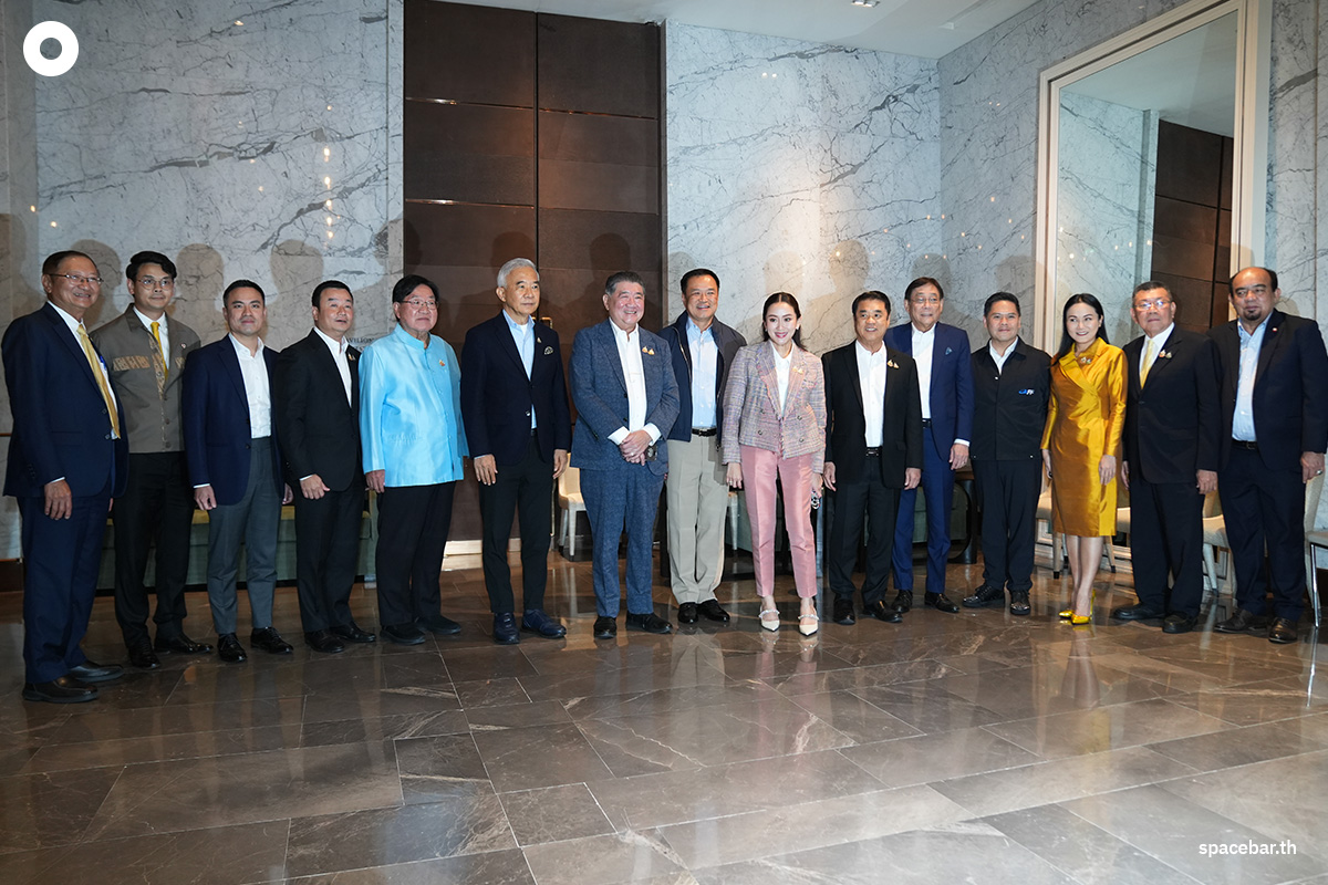 Cabinet_Dinner_Paetongtarn_SPACEBAR_Photo01_d19efa8112.jpg