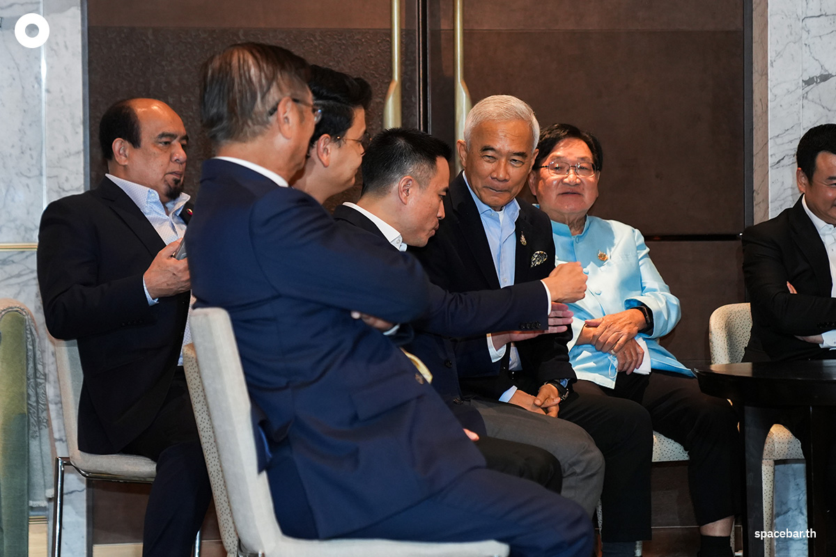 Cabinet_Dinner_Paetongtarn_SPACEBAR_Photo06_9b0acc6236.jpg