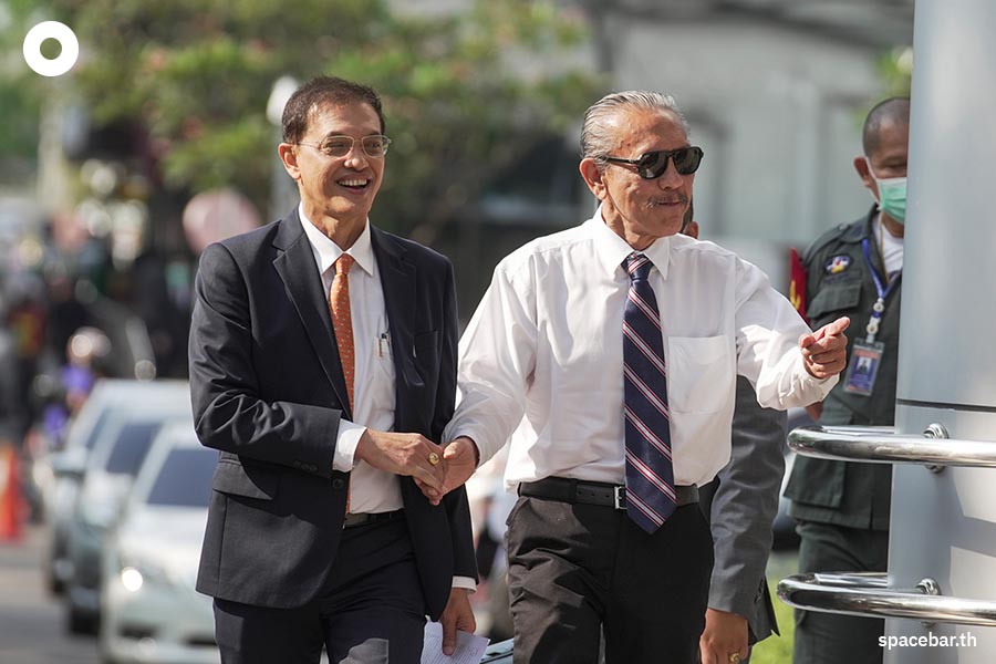 Chuwit_prepares_to_sue_sittra_for_defamation_violating_lawyer_etiquette_SPACEBAR_Photo01_e4f1e5eb3f.jpeg