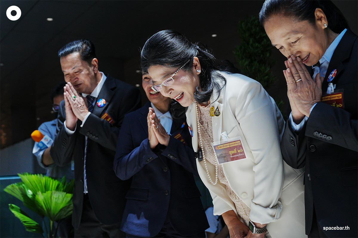 Famous_Politician_Present_The_Secretariat_of_The_House_of_Representatives_Second_Day_SPACEBAR_Photo05_9cc882ddf2.jpeg