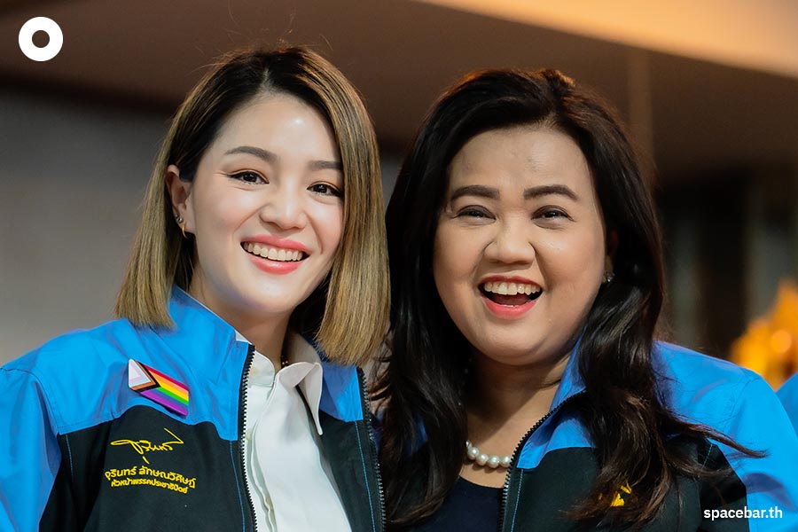 Female_representative_Democrat_Party_Thailand_Push_policy_International_Women_is_Day_SPACEBAR_Photo02_1c4ff9bea1.jpeg
