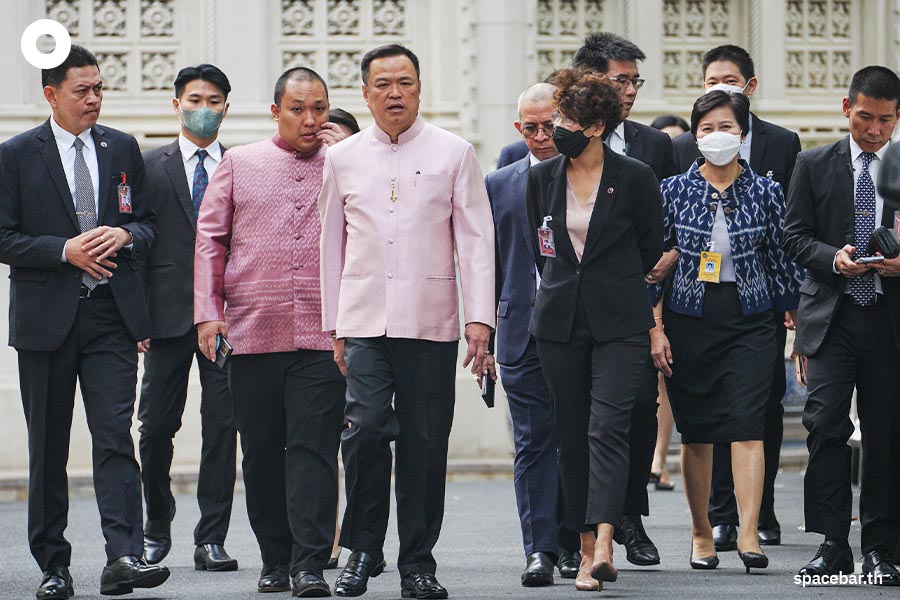 Government_Gloomy_Prayut_Prawit_PPRP_Ruamthaisangchart_Party_SPACEBAR_Photo12_5d7c733c7c.jpeg
