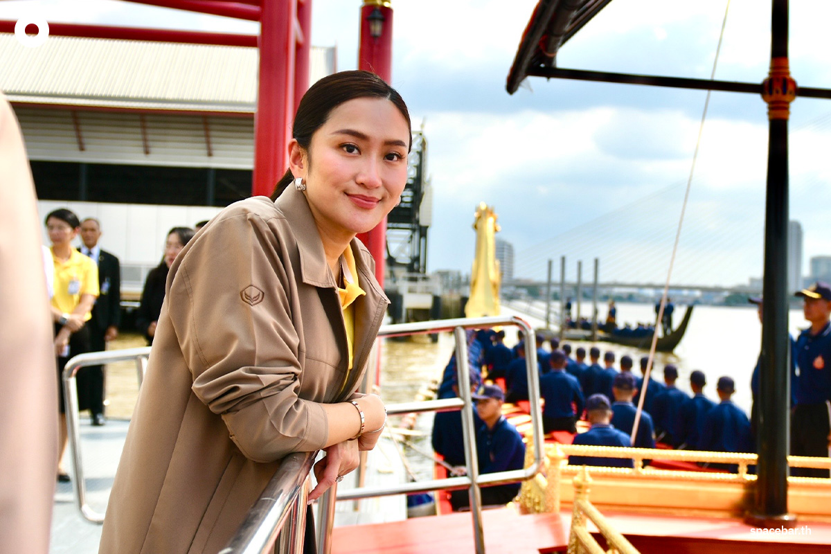 Grand_Royal_Barge_Procession_Ppaetongtarn_SPACEBAR_Photo03_1ccad774a9.jpg
