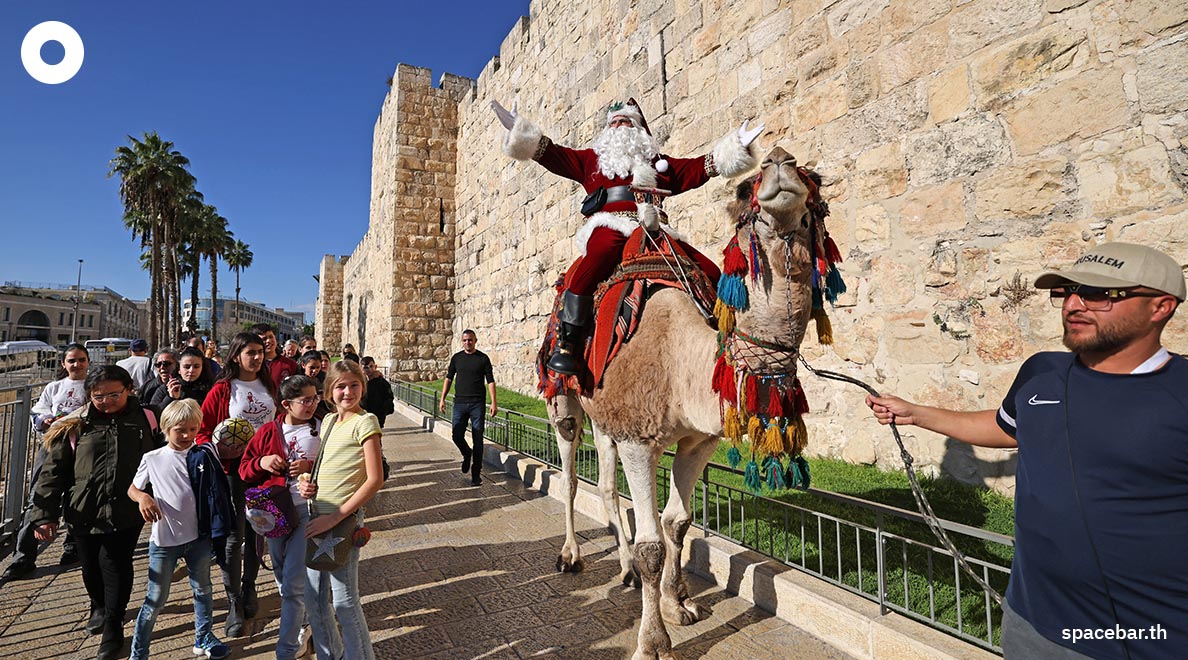 Issa_Kassissieh_former_basketball_captain_christmas_Santa_Claus_Jerusalem_SPACEBAR_Photo04_f1a3a7c605.jpeg