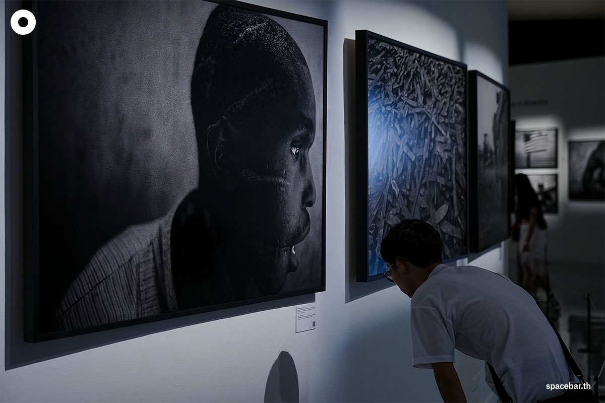 James_Nachtwey_Memoria_Exhibition_2023_SPACEBAR_Photo08_5716fcf826.jpeg