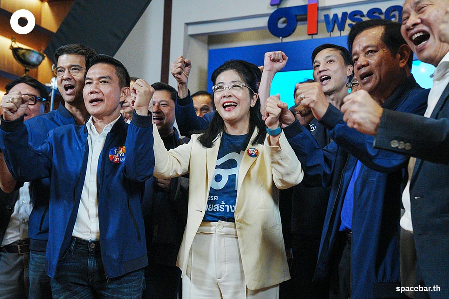 Karun_Chavalit_Thai_Sang_Thai_Party_Gratitude_SPACEBAR_Photo01_48487e9243.jpeg