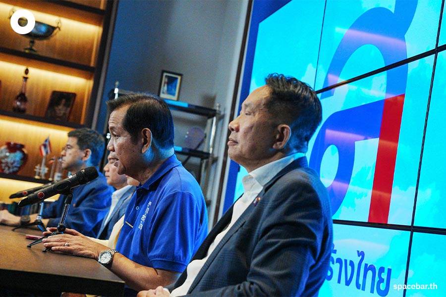 Karun_Chavalit_Thai_Sang_Thai_Party_Gratitude_SPACEBAR_Photo07_610b453885.jpeg