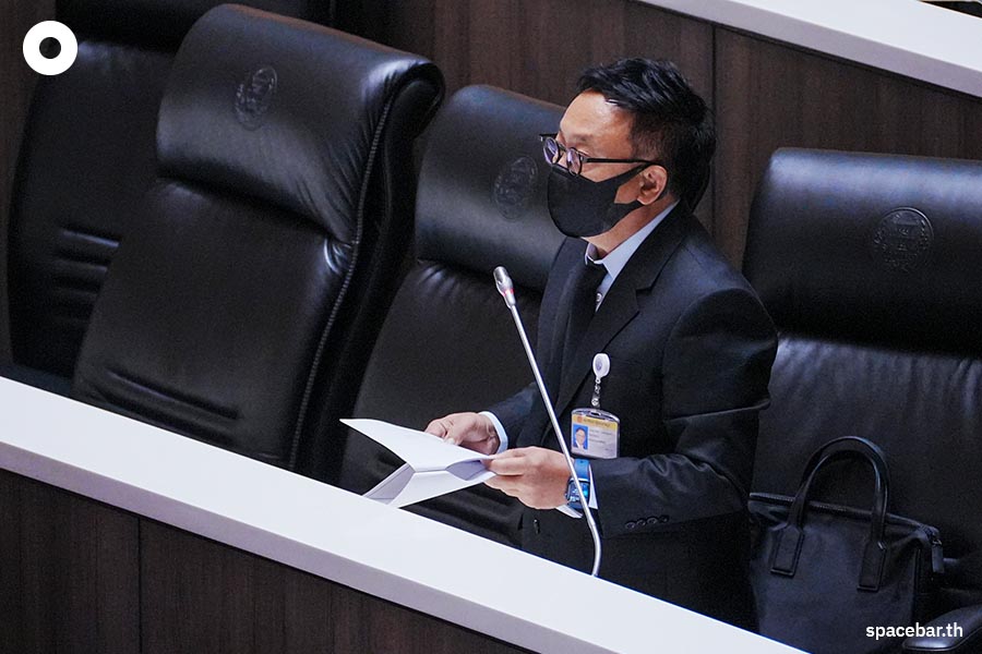 M_Ps_debate_and_criticize_the_cannabis_bill_SPACEBAR_Photo11_34ec45bbf6.jpeg