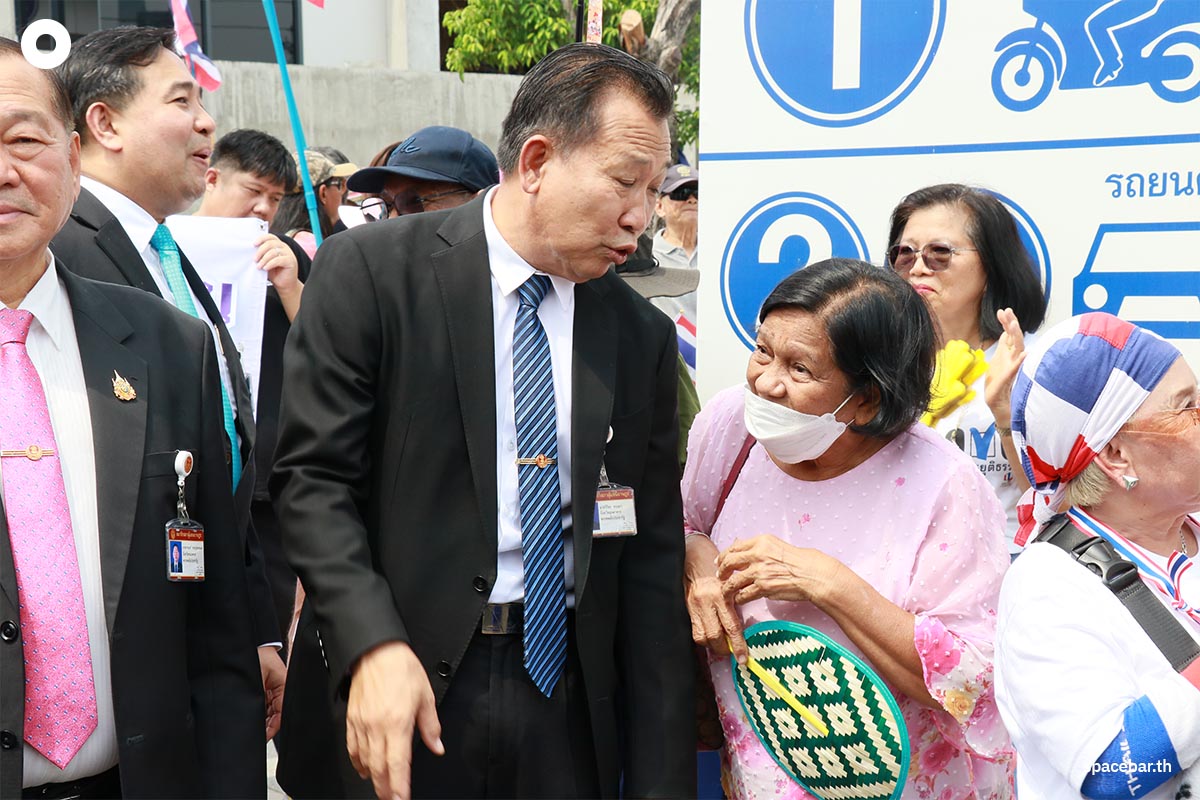Mob_Against_Casino_Law_Submits_Parliament_Letter_SPACEBAR_Photo02_b78e5625bd.jpg