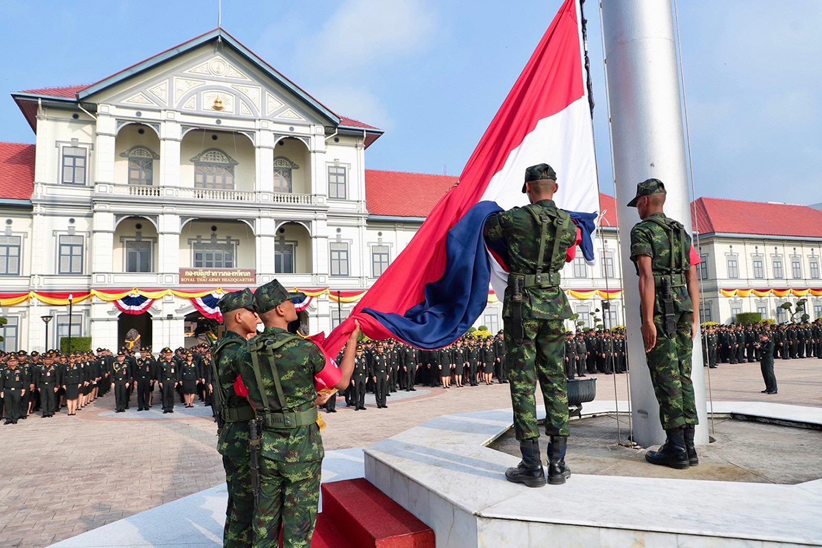 National_Flag_Day_Thai_Army_SPACEBAR_Photo00_02131c2875.jpg