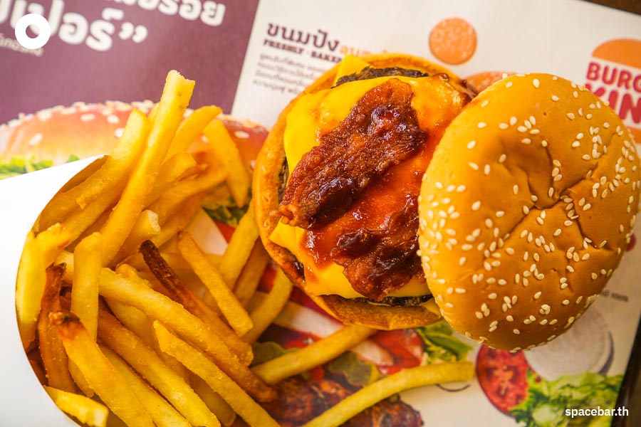 New_Burger_King_flagship_store_SPACEBAR_Photo06_1d72fee8a1.jpeg