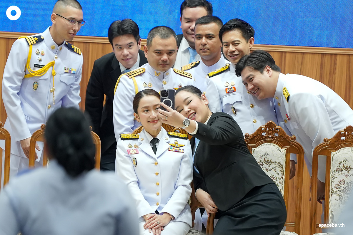 Paetongtarn_completed_the_course_of_thaindc_SPACEBAR_Photo06_9cd70defde.jpg