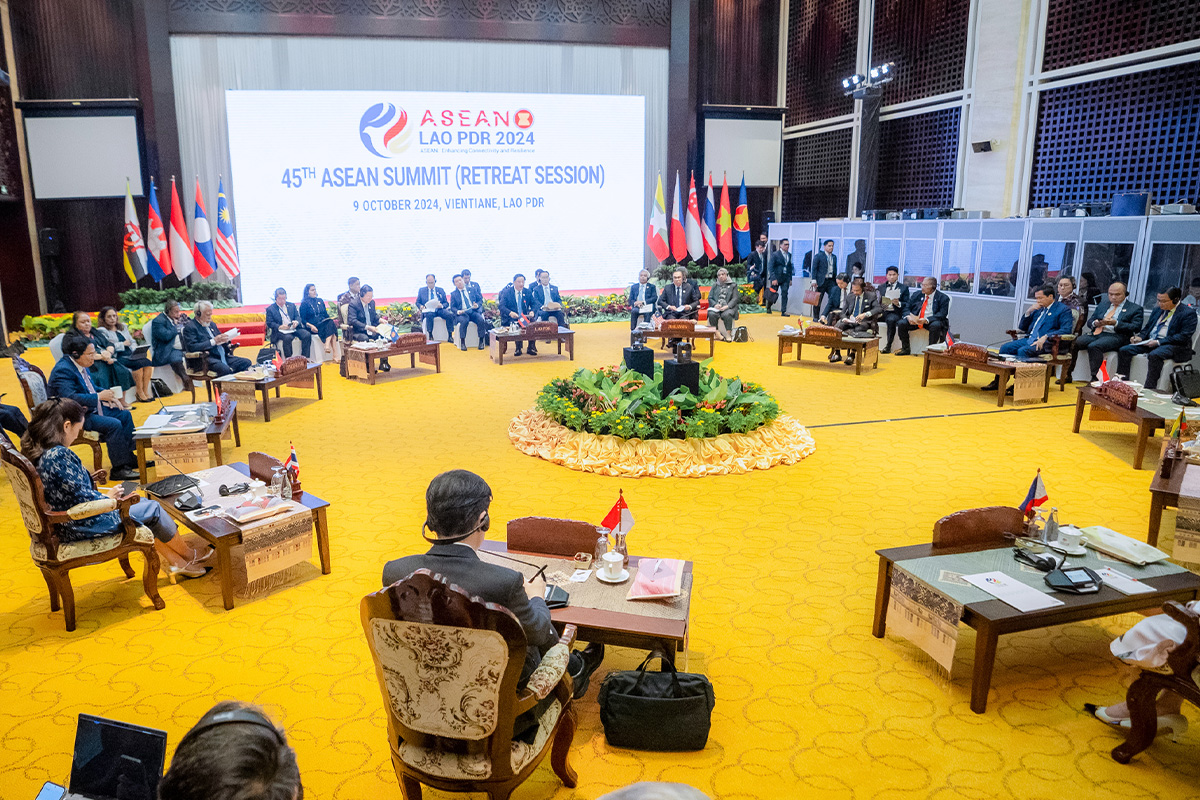 Paetongtarn_presented_vision_at_the_44_th_ASEAN_Summit_SPACEBAR_Photo05_13fa92c5c9.jpg