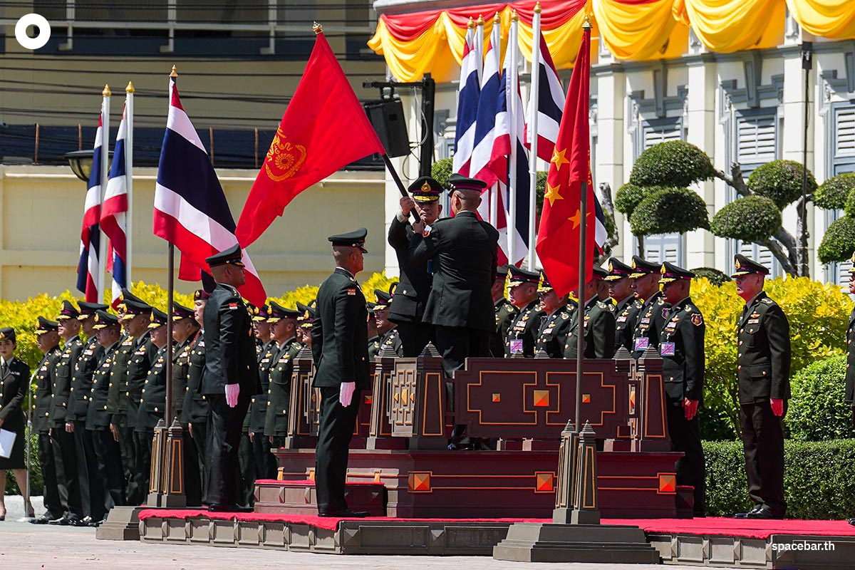 Phana_Charoenchai_Royal_Thai_army_SPACEBAR_Photo01_ac8562d9ad.jpg