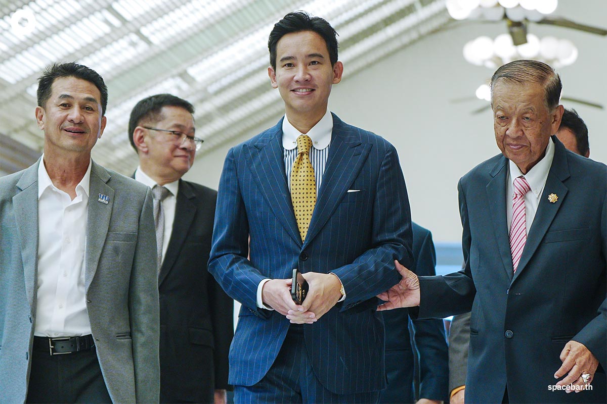 Phitha_led_meeting_of_8_parties_to_form_government_SPACEBAR_Photo04_724c8f15bc.jpeg
