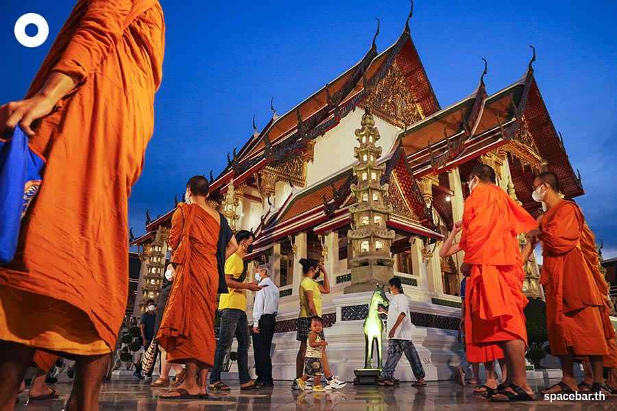 Photo_Story_215_Wat_Suthat_Songtaai_Pee_SPACEBAR_Photo03_3d1c78a6f2.jpeg