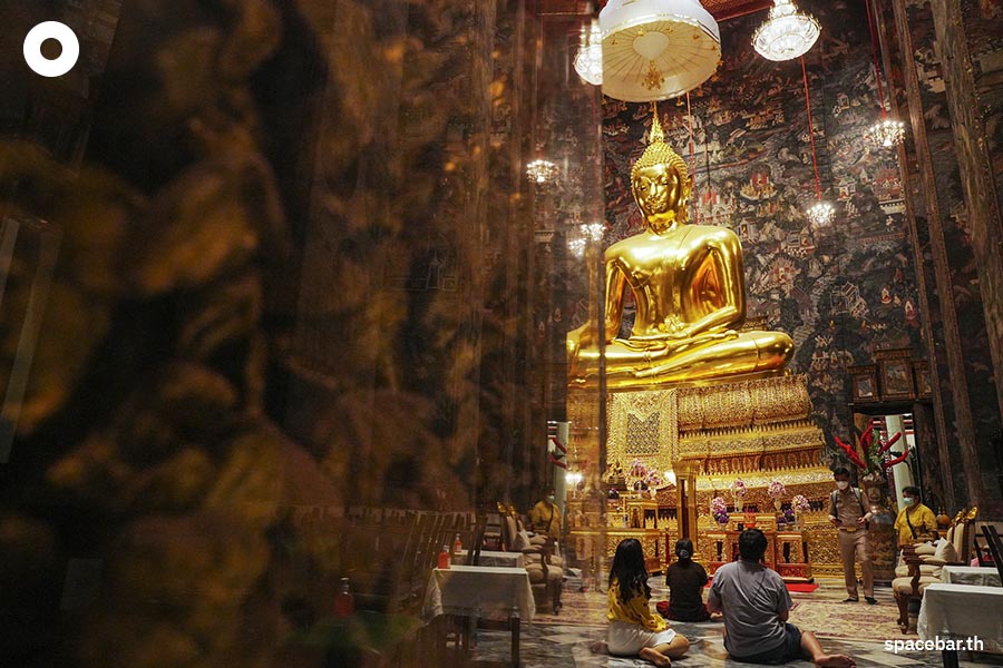 Photo_Story_215_Wat_Suthat_Songtaai_Pee_SPACEBAR_Photo05_9f95ac73d3.jpeg